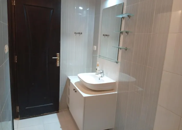 Laegenhet I Med Pool I Hurghada-magawish Apartment